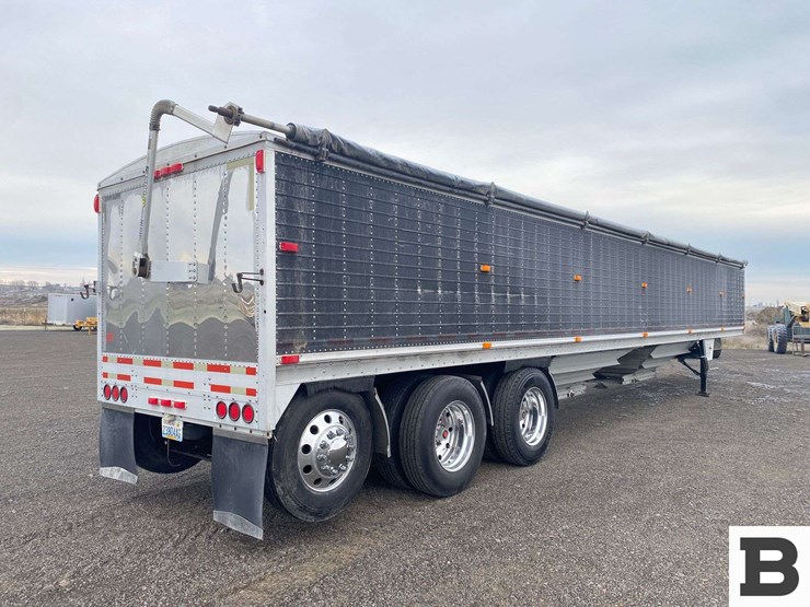 1995-wilson-48'-image-5