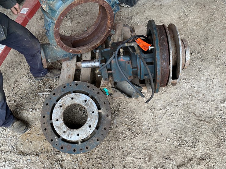 #8479-•-cornell-6819-em18dbk-pump-(new-holstein,-wi)-image-2