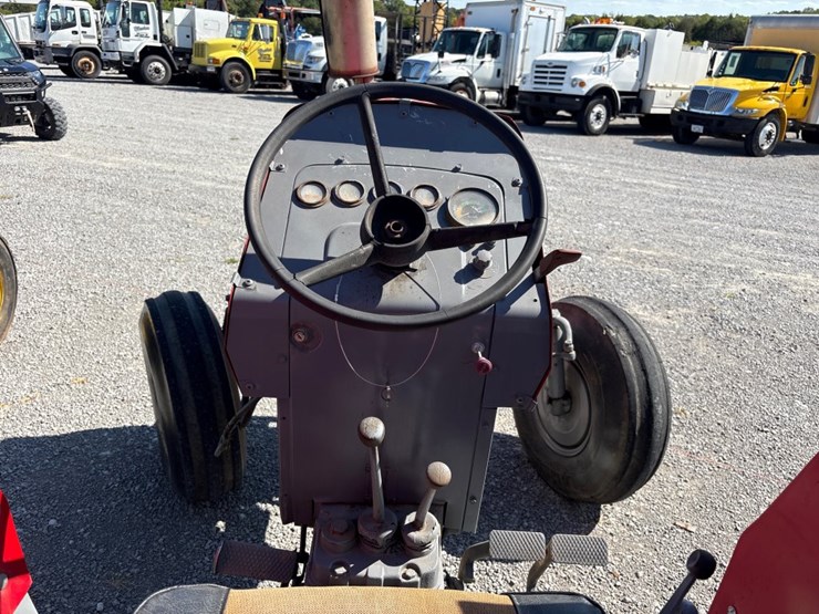 massey-ferguson-285-image-6