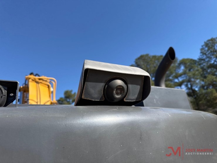 2020-kato-hd514mr-image-17