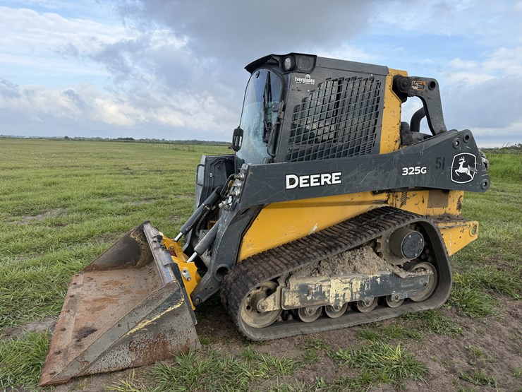 deere-325g-image-1