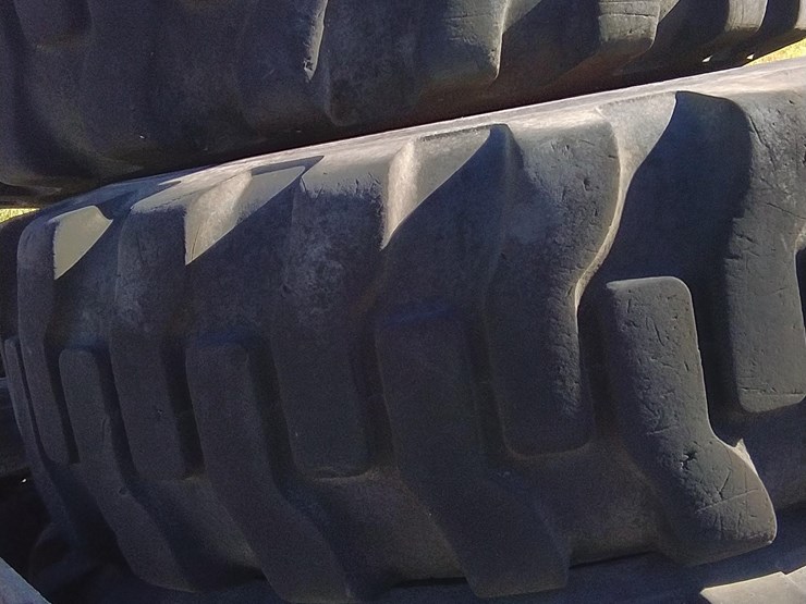 caterpillar-920-image-1