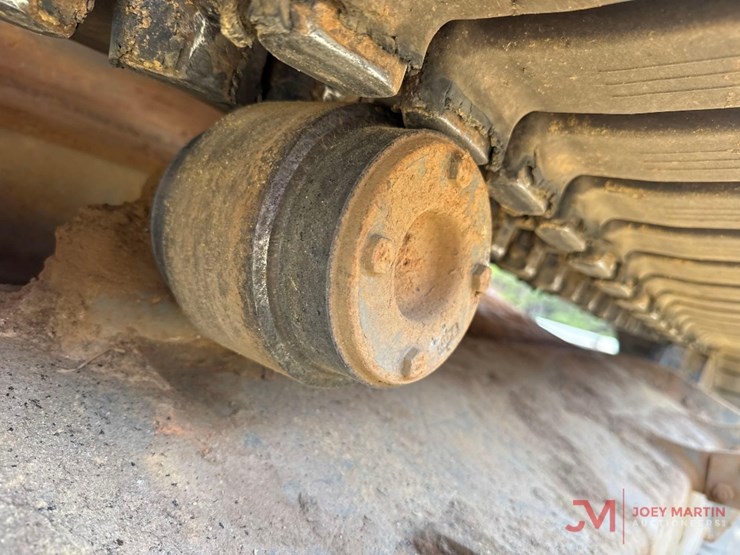 takeuchi-tb2150-image-11