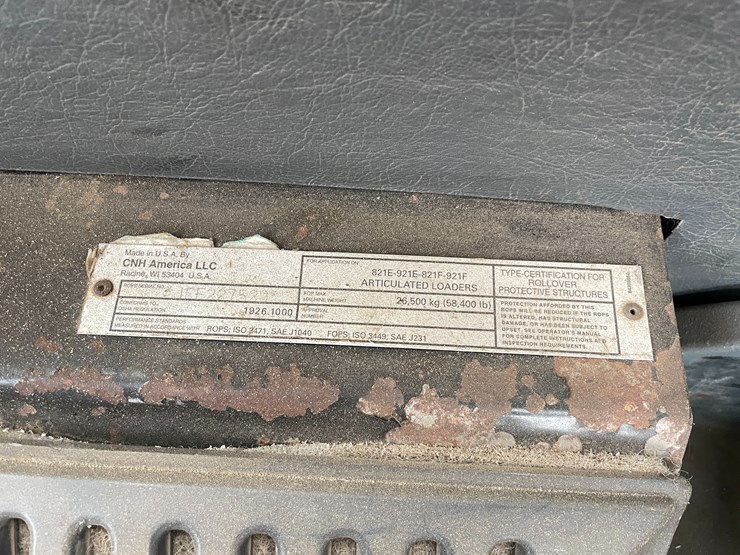 2011-case-821f-image-61