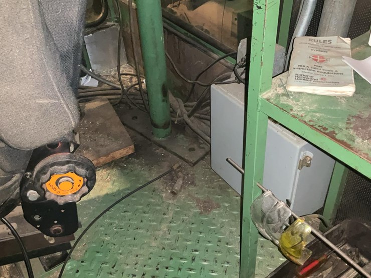 #128-•-hmc-operaters-cab-image-7