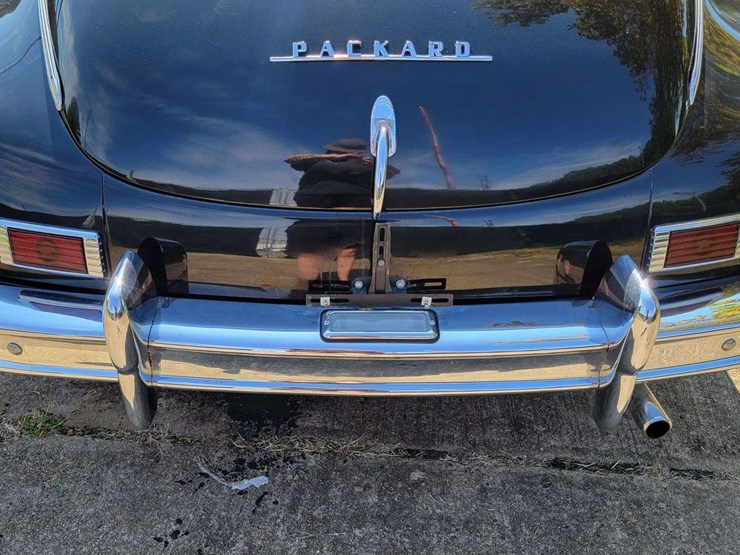 1948-packard-sedan-image-54