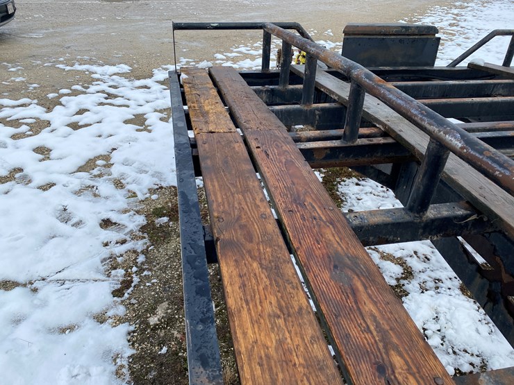 #1102-•-2014-nuhn-0252-crawler-hauler-trailer-(st.-nazianz,-wi)-image-34