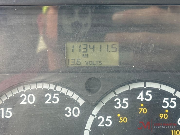 2008-sterling-l7500-image-38