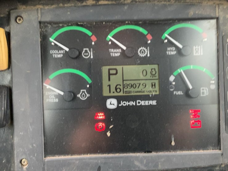 2006-deere-750j-lgp-image-24