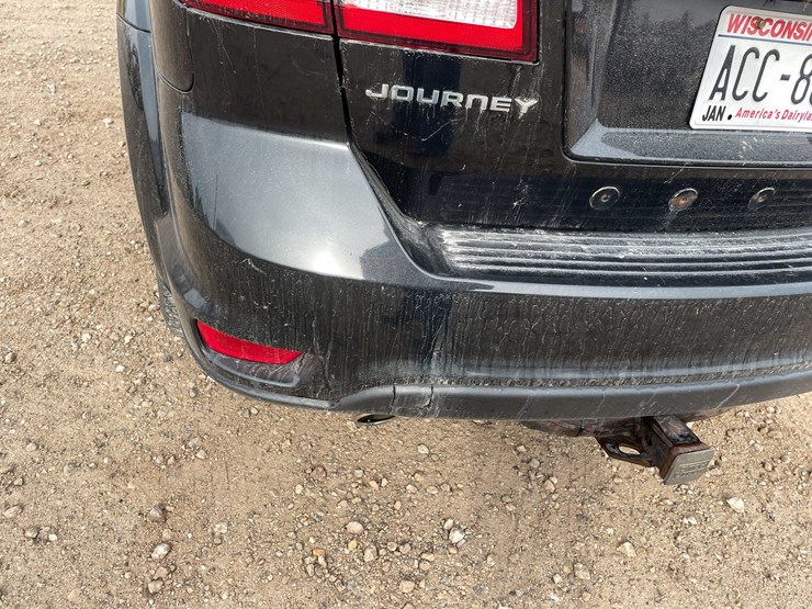 2013-dodge-journey-image-33