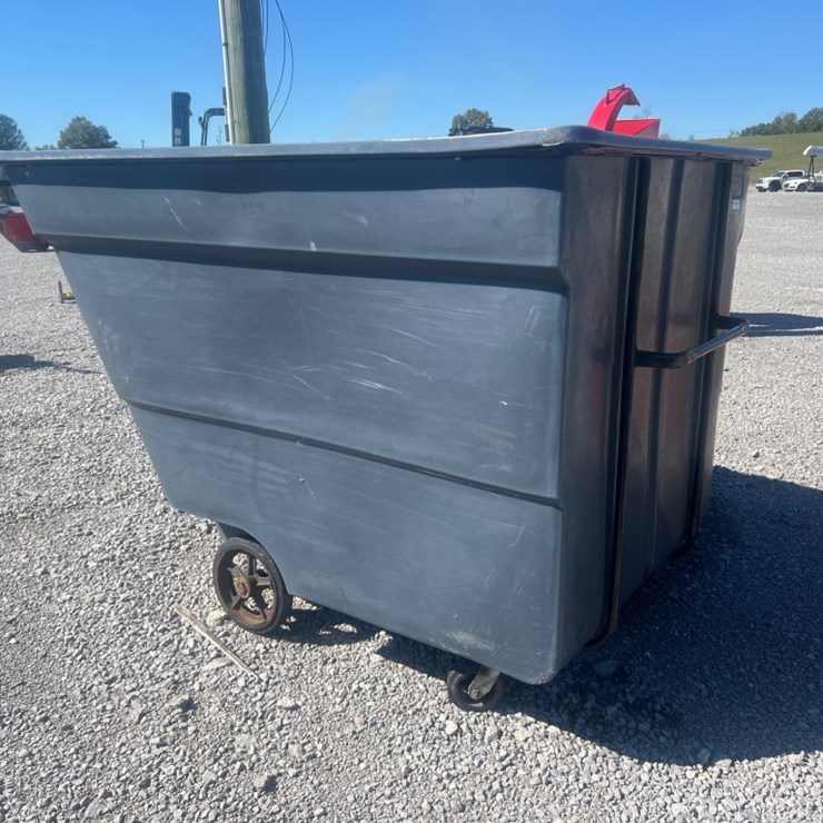 #29752 • BAYHEAD PORTABLE DUMPSTER