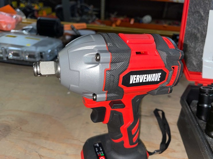#8687-•-milwaukee-style-18-volt-cordless-1/2"-impact-and-4ah-battery-with-sockets-in-case-(pr13)-image-3