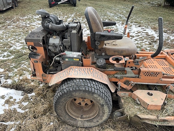 scag-turf-tiger-zero-turn-mower-image-18