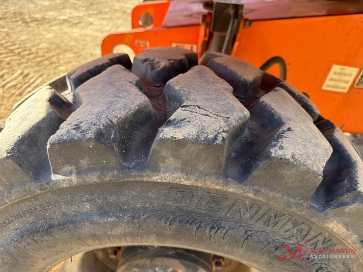 2006-jlg-460sj-image-5