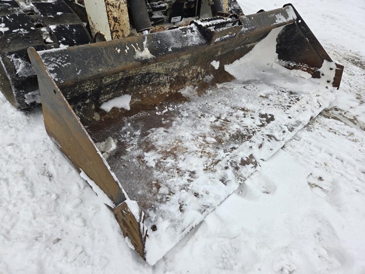 2017-bobcat-t750-image-9