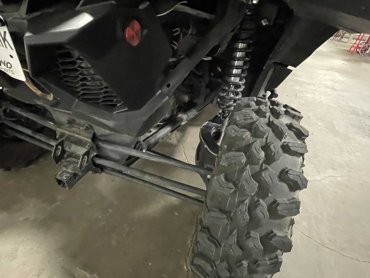 2023-can-am-maverick-x3-image-46