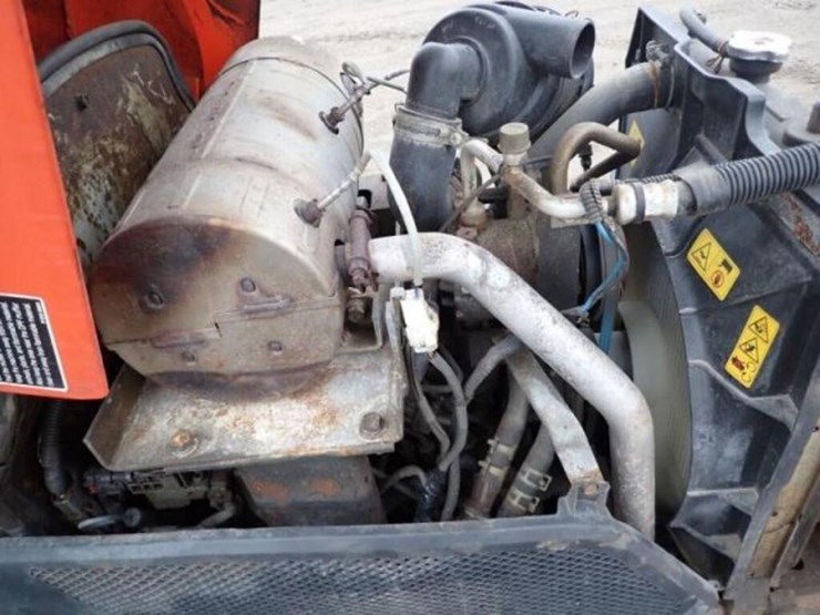 2014-kubota-b3350hsd-image-61