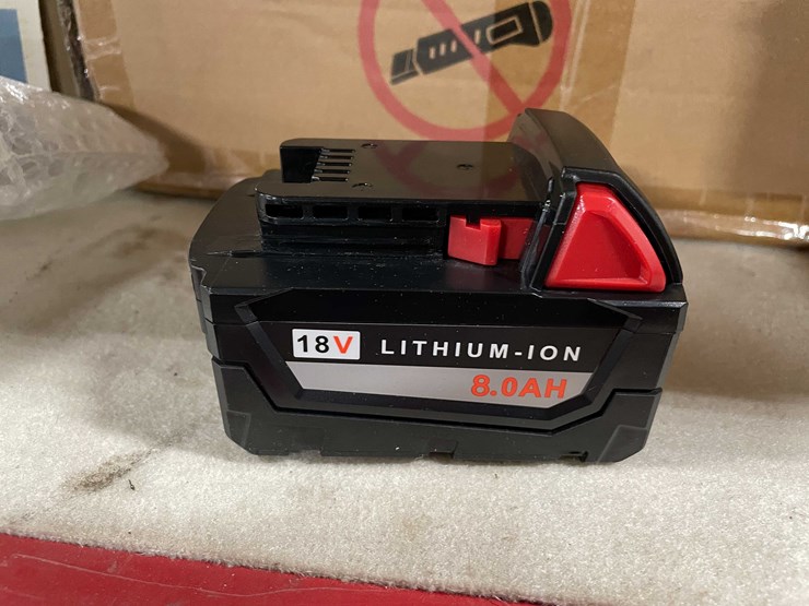 #8717-•-new-milwaukee-compatible-work-light-with-battery-(t14)-image-2