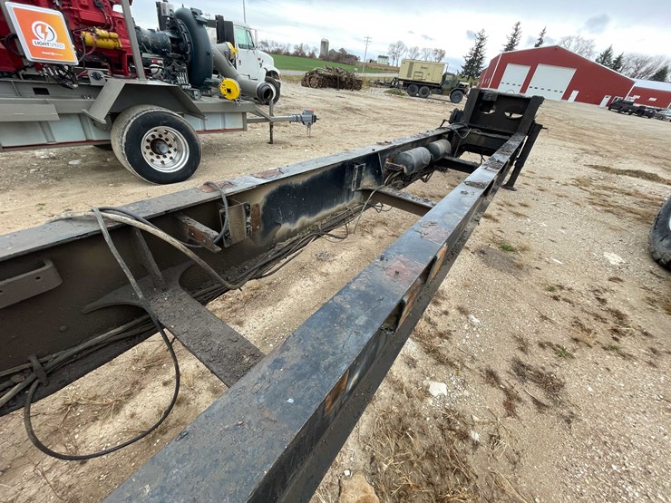 #1320-•-2002-trailer-frame-(has-wi-title)-(new-hostein,-wi)-image-35