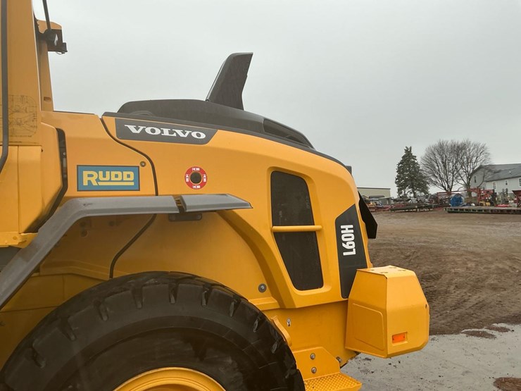 2022-volvo-l60h-image-53