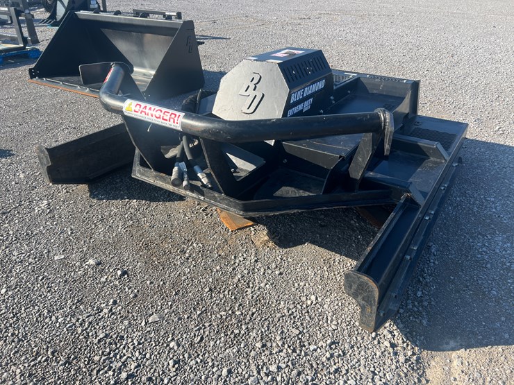 #29795-•-blue-diamond-extreme-duty-series-ii-72"brush-cutte-image-1