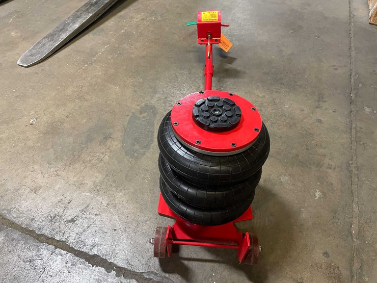 #8665-•-pneumatic-3-ton-lift-capacity-air-jack-(pr12)-image-3
