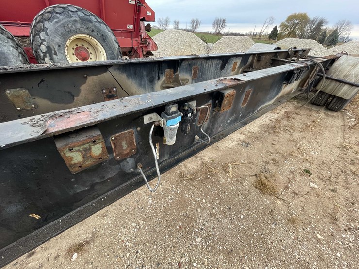 #1320-•-2002-trailer-frame-(has-wi-title)-(new-hostein,-wi)-image-20