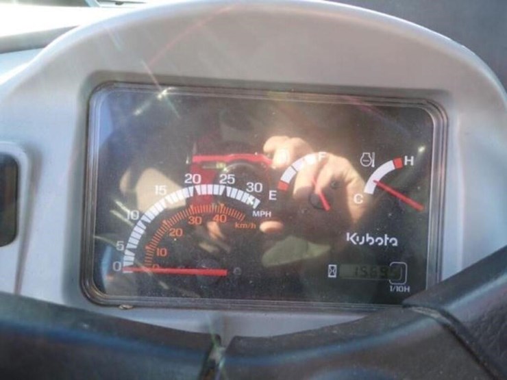 2011-kubota-rtv1100-image-12