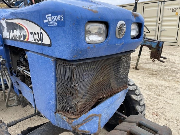 new-holland-tc30-image-5