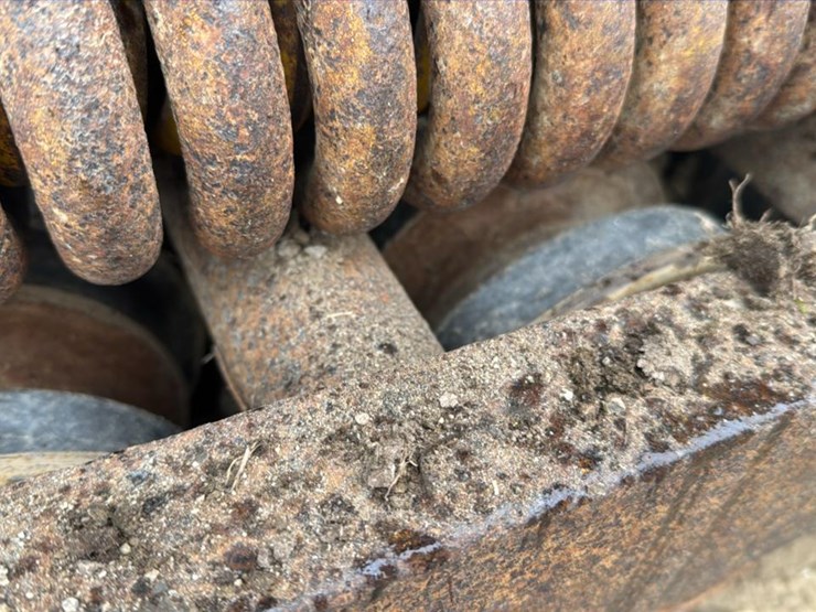 john-deere-350-image-33