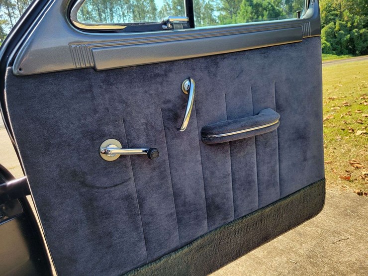 1948-packard-sedan-image-48