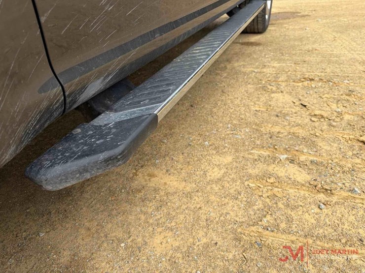 2020-ford-f150-xlt-image-35