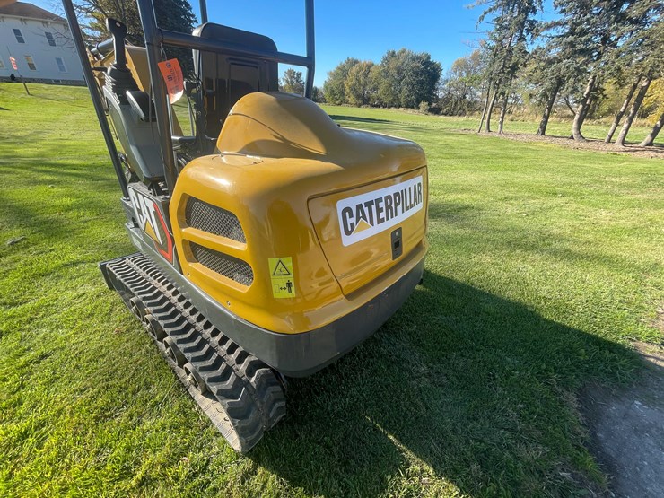 #412-•-2025-agt-industrial-mini-excavator-(cedar-grove,-wi)-image-22