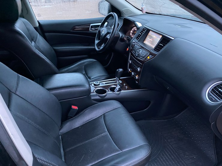 2014-nissan-pathfinder-image-48