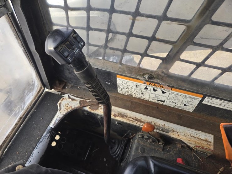 bobcat-s250-image-22