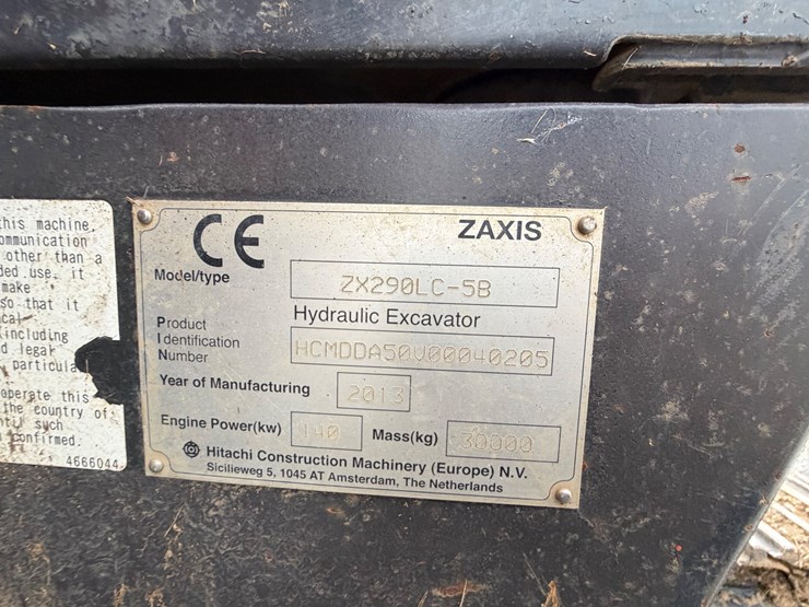 2013-hitachi-zx290-lc-5b-image-28