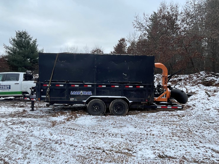 #2706-•-load-trail-trailer-with-scag-vacuum-system-(wi-title-in-delay)-(fall-creek,-wi)-image-8
