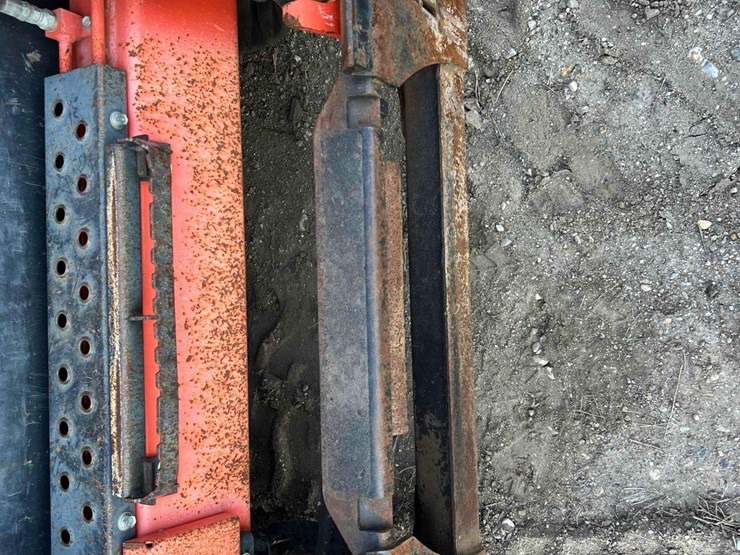 kubota-svl95-2s-image-14