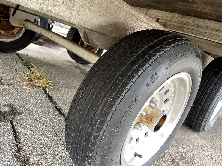 #1397-•-2001-karavan-expedition-trailer-(no-title)-(of)-image-24