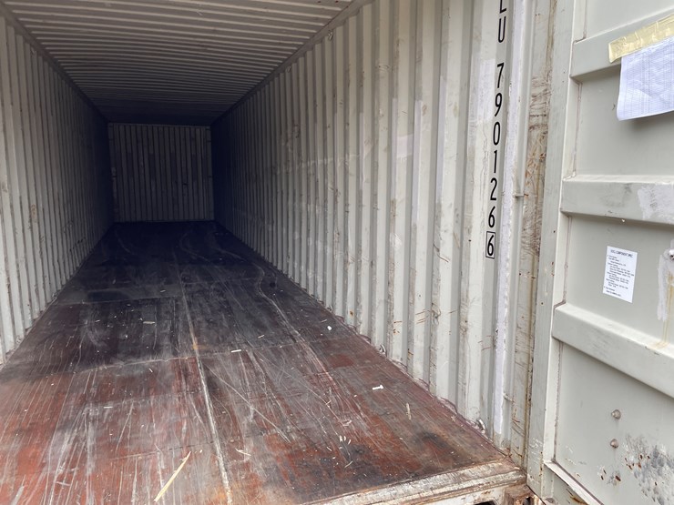 #108-•-40'-standard-height-shipping-container-(marenisco,-mi)-image-17
