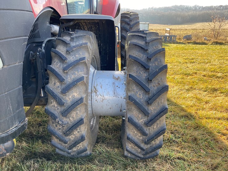 2014-case-ih-340-image-26