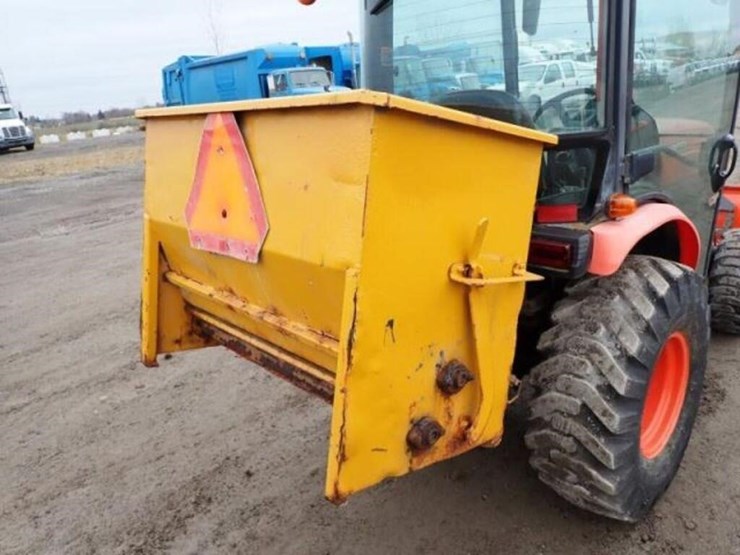 2017-kubota-b2650hsd-image-45