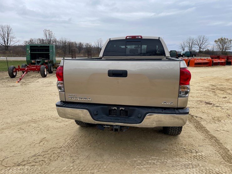 2007-toyota-tundra-sr5-image-6