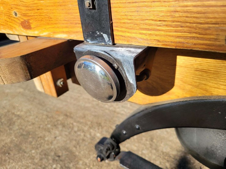 1923-oakland-huckster-image-64