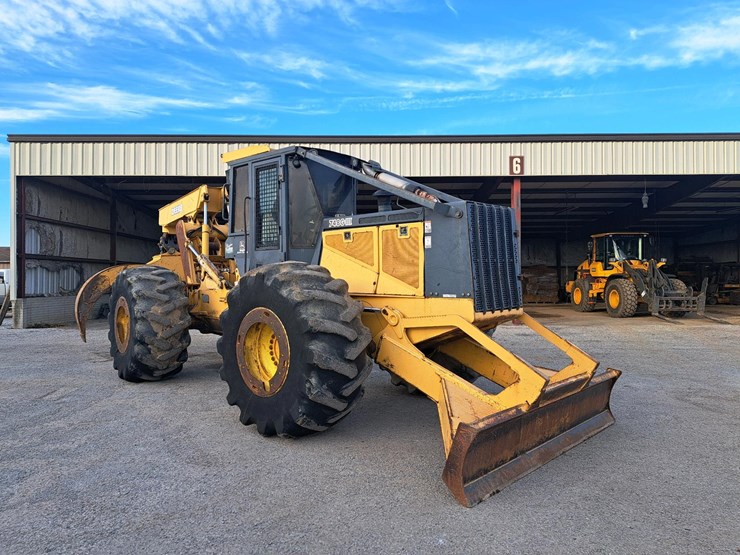 2006-john-deere-6081-image-9