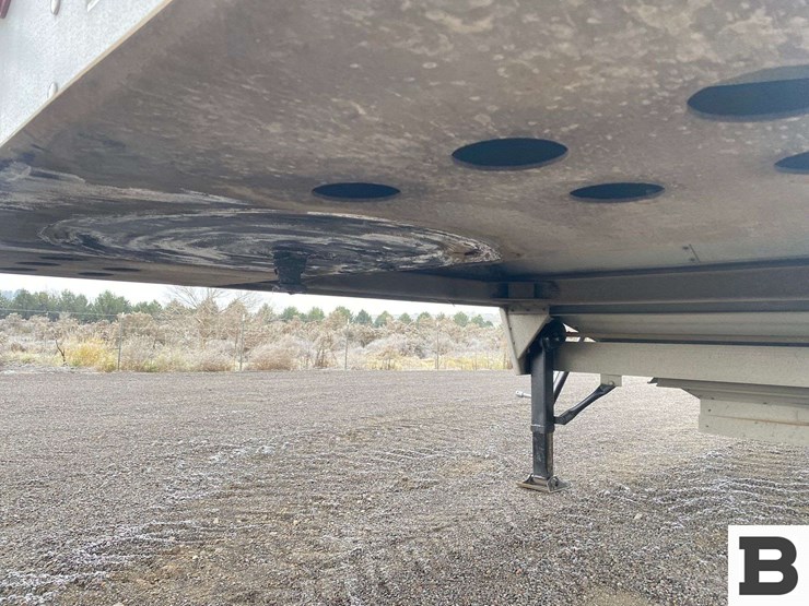 1995-wilson-48'-image-13