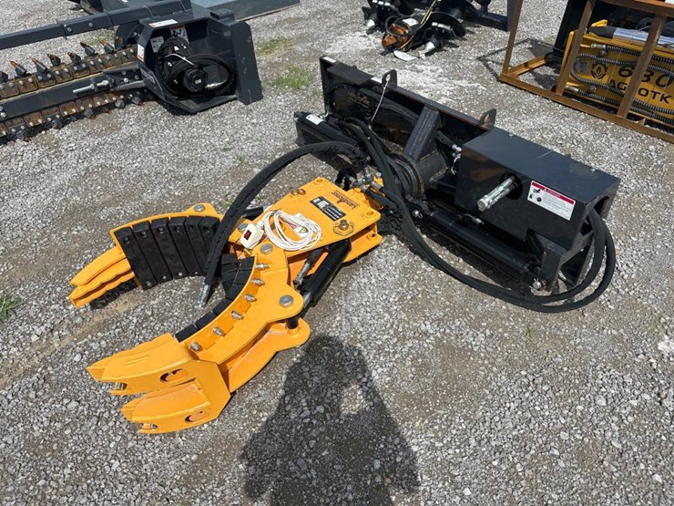 #29758-•-unused-2023-landhonor-rotating-grapple-image-3