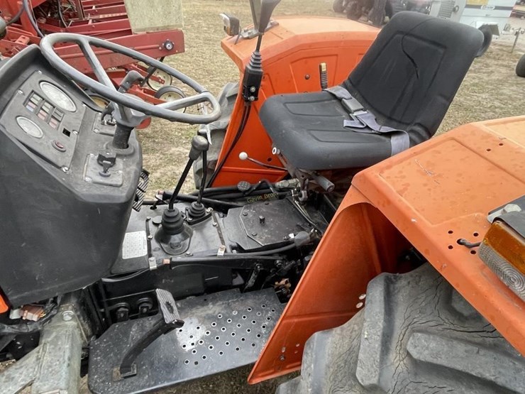 agco-allis-4650-image-10