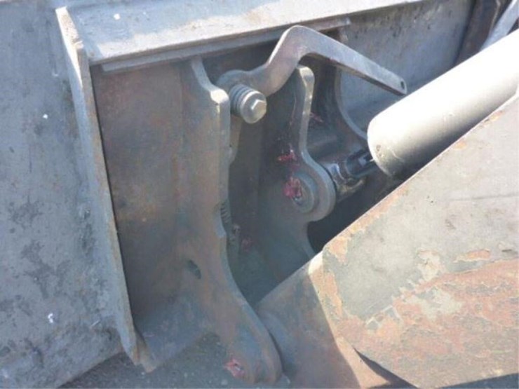 2008-volvo-mc70b-image-33