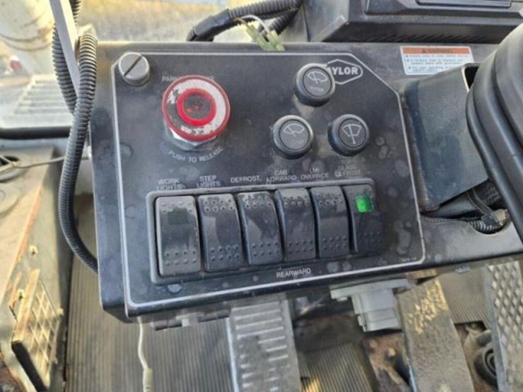 2007-taylor-ts1068-image-18